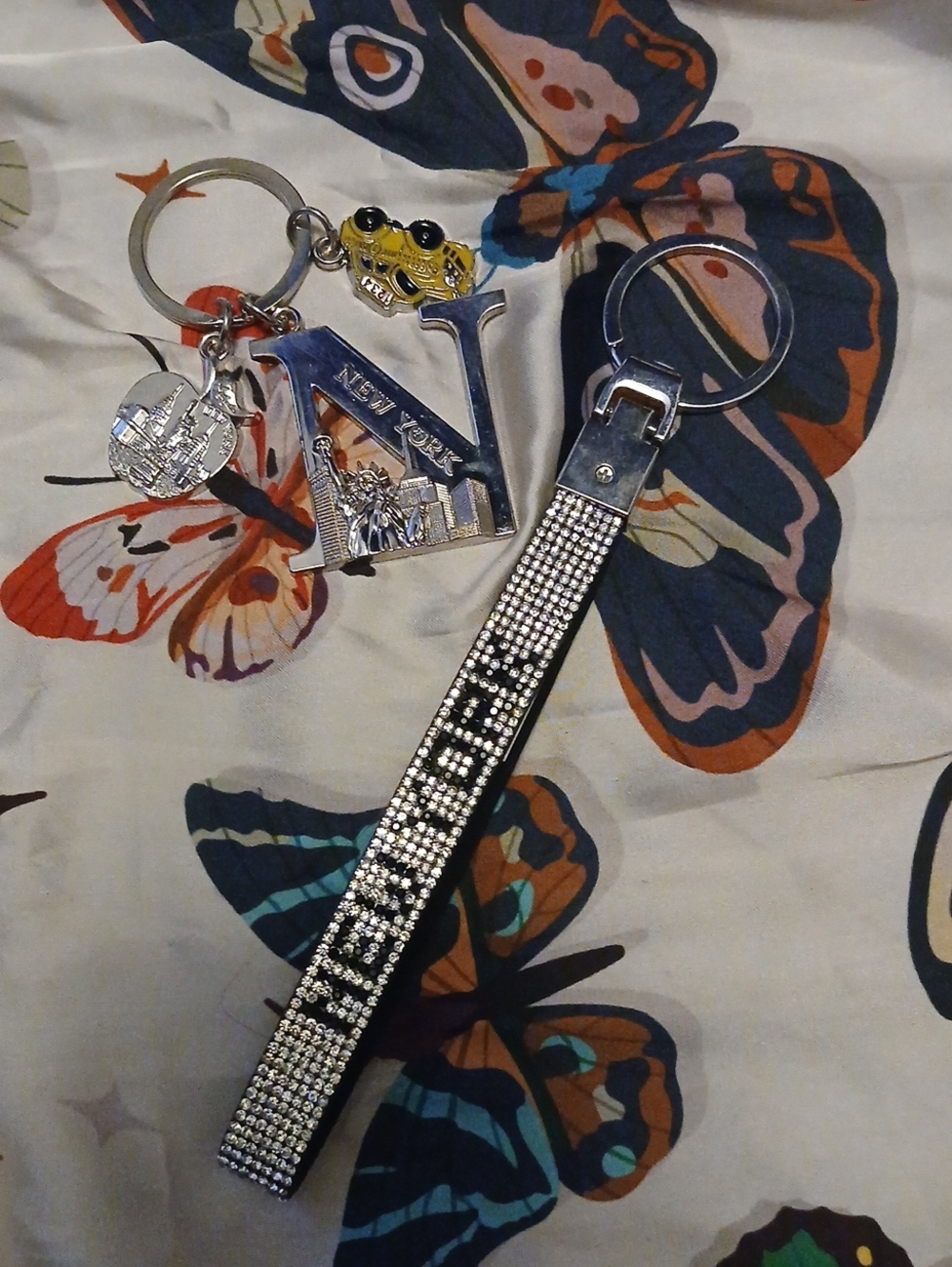 Two Key Chain Fobs - Picture 6 of 7